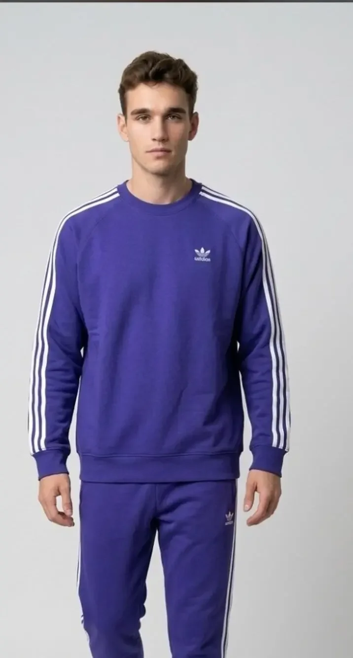 Sz Large Adidas Originals crewneck sweatshirt